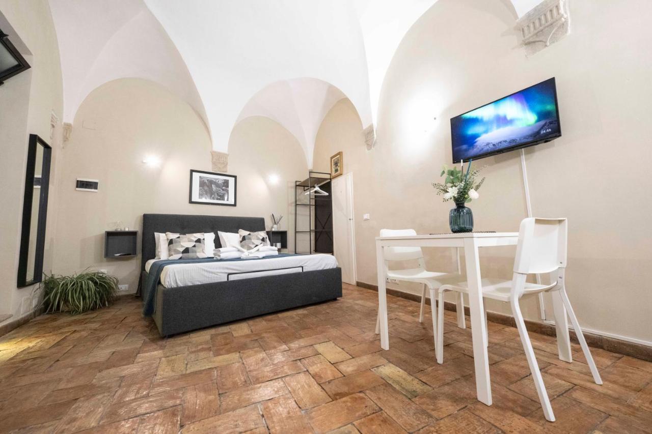 Studio Delle Grotte - Campo De' Fiori Rome Luaran gambar